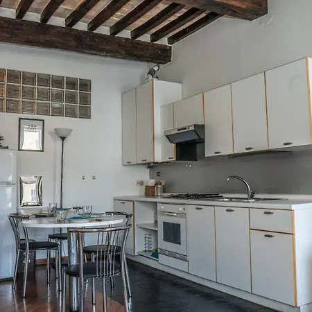 Apartment Repubblica 96 Parma